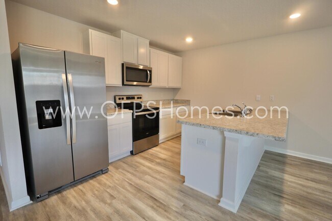 Building Photo - 3125 Van Day Way