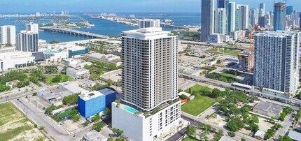 Building Photo - 1600 NE 1st Ave