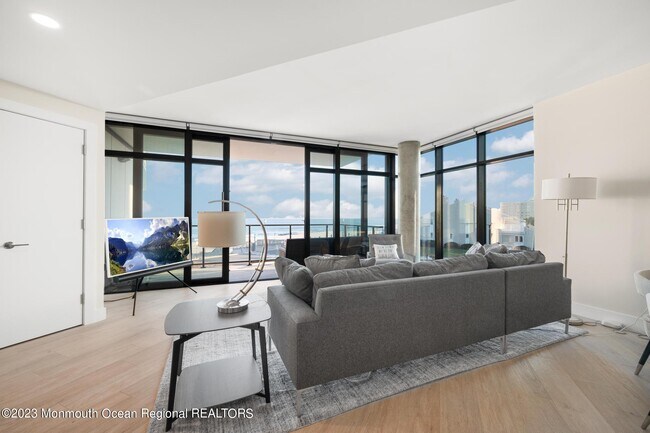 Foto del edificio - 350 Ocean Ave N