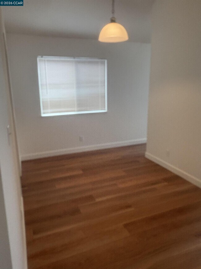 Foto del edificio - 1394 Sussex Way