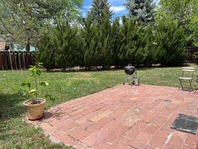 Foto del edificio - 4437 Clipper Ct