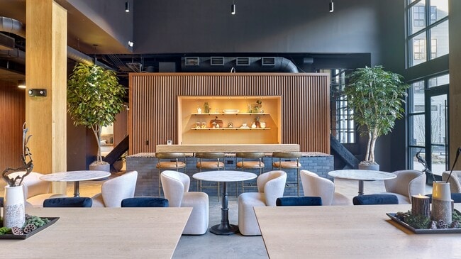 Building Photo - The Winston