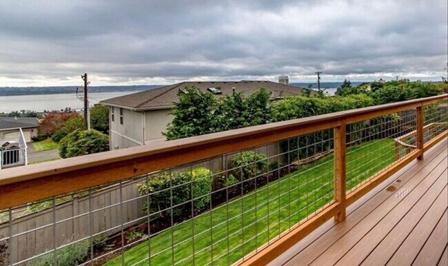 Foto del edificio - 5602 Green Hills Ave NE