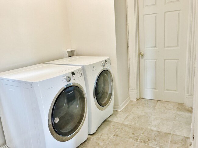 Foto del edificio - East Liberty - Apartments For Rent In Pitt...