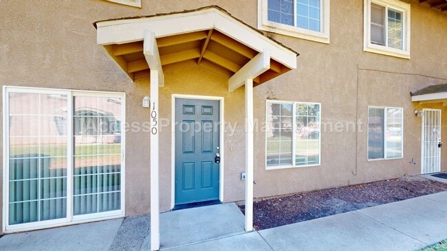 Building Photo - 1050 N Denair Ave