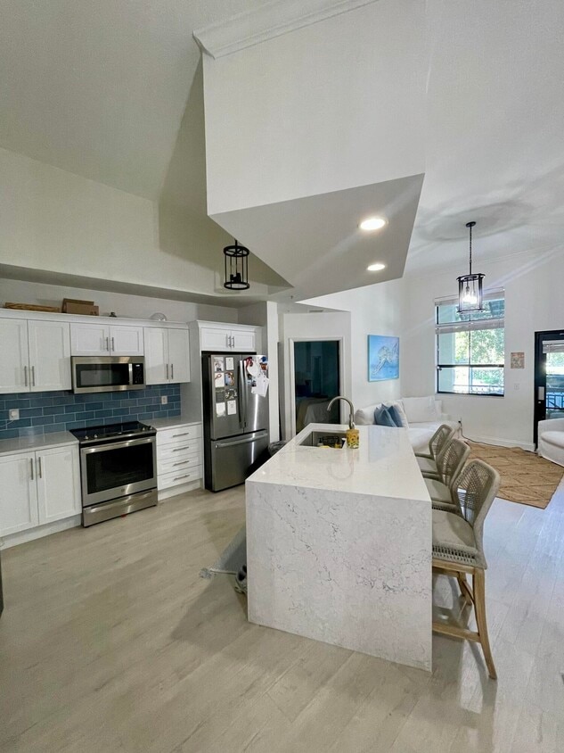 Foto principal - 600 S Dixie Hwy