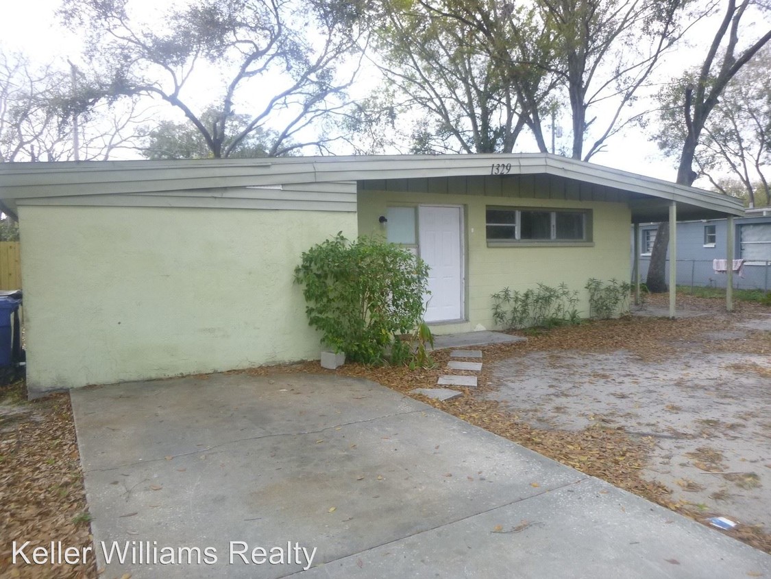 Primary Photo - 4 br, 1 bath House - 1329 Windsor Way