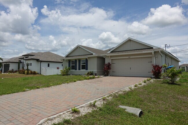 Foto del edificio - 3307 NW 1st St