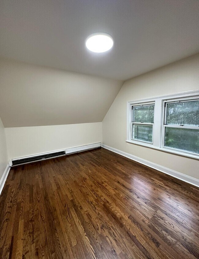 Foto del edificio - 381 Westervelt Ave