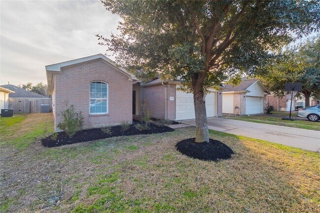 Foto del edificio - 19643 Summerlin Dr