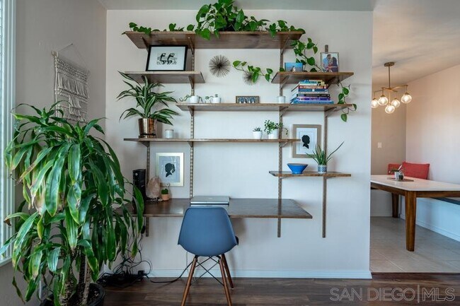 Foto del edificio - 839 Sapphire St