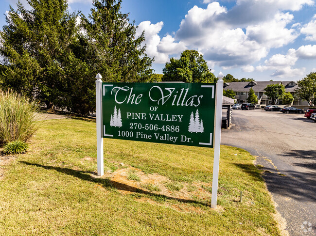 Foto del edificio - The Villas of Pine Valley