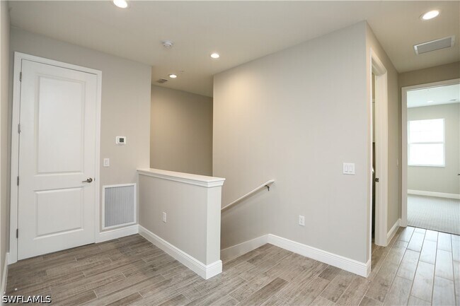 Building Photo - 2626 Seychelles Cir