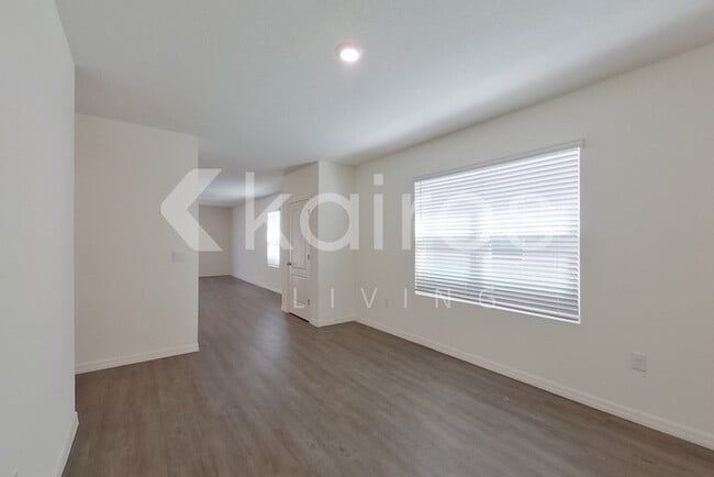 Building Photo - 31934 Katelin Cir