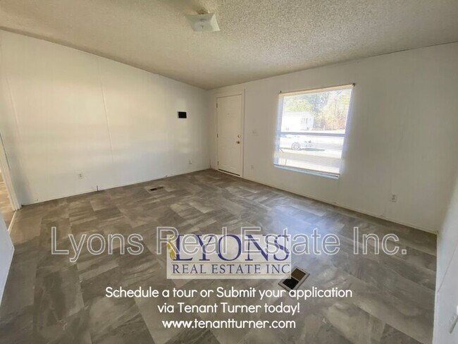 Building Photo - 1001 Pleasantdale Cir