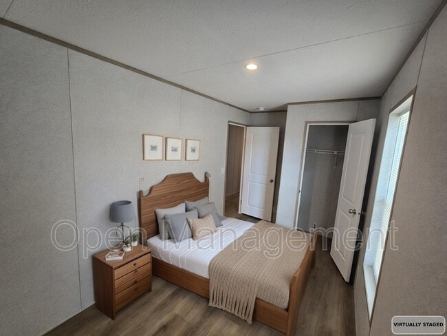 Building Photo - 4511 Dirt Rd