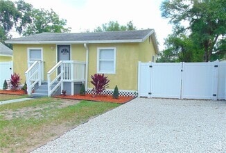 Building Photo - 4214 E Palifox St