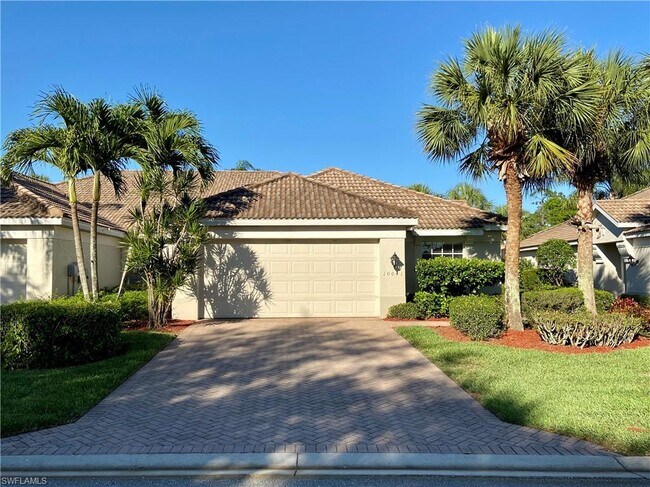 Building Photo - 10041 Colonial Country Club Blvd