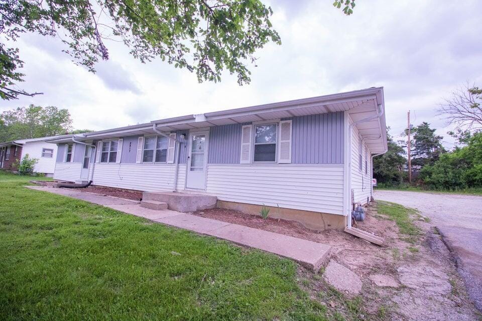 Primary Photo - 2817 N Willowbrook Rd