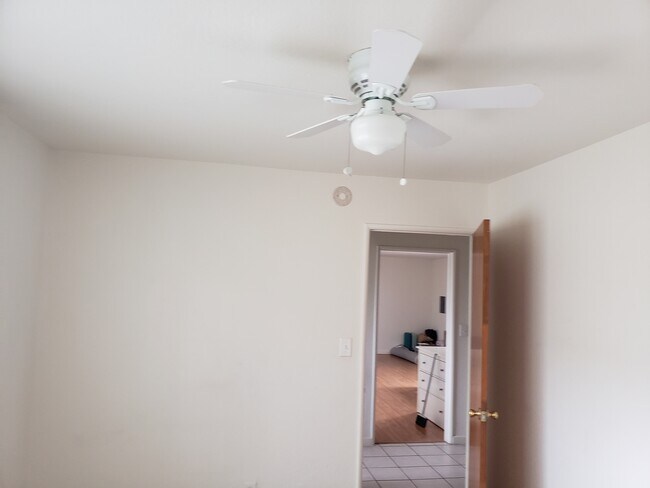 Foto del edificio - 3843 Huron Ave