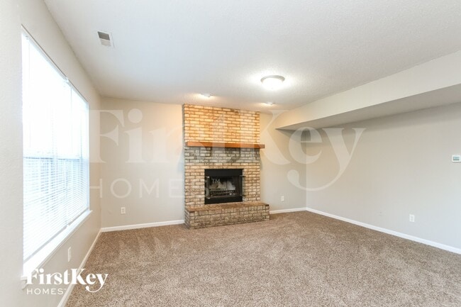 Building Photo - 7626 Stockard St