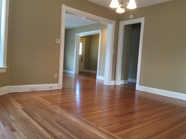 Dining Room - 2459 Madison Rd