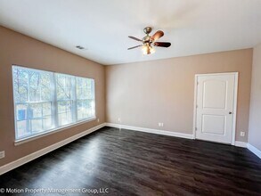 Building Photo - 6918 Northside Dr