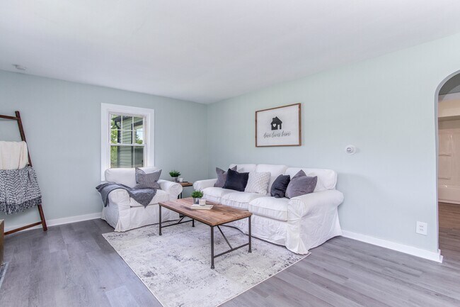 Foto del edificio - 2782 N Union Rd