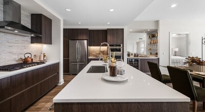 Building Photo - 6255 W Northwest Hwy