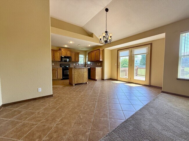 Foto del edificio - 2301 Magnolia Dr