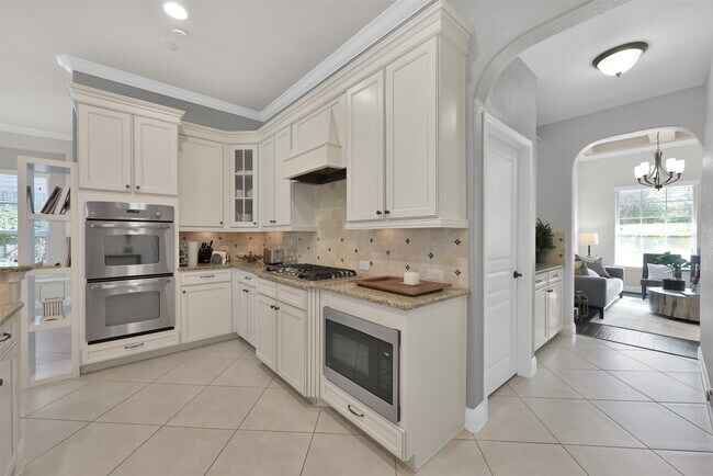 Foto del edificio - 98 Lindenberry Cir
