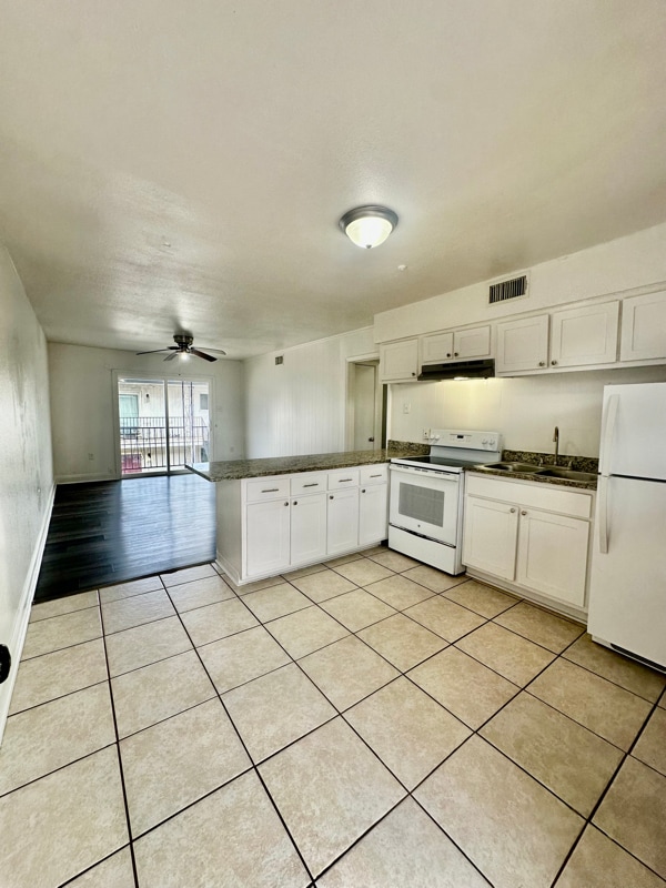 Photo - 3262 Wyoming St Apartment