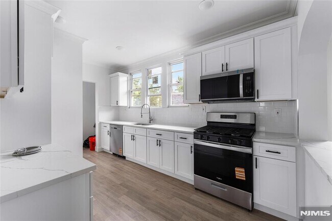 Foto del edificio - 7420 4th Ave