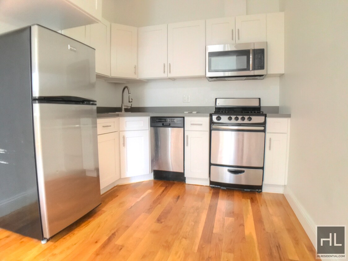 3 Bed Flex on WyckoffTAB Apartment for Rent in Brooklyn, NY
