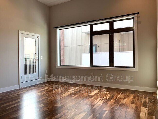Foto del edificio - 842 N American St