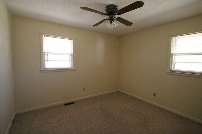 Foto del edificio - Exclusively offered by MUSE REALTY, LLC