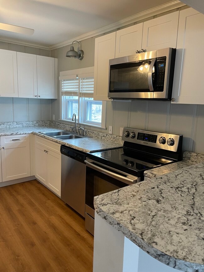 Kitchen - 310 W Wilson St