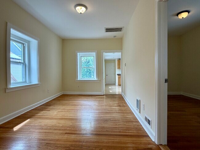 Foto del edificio - 44 Everett St