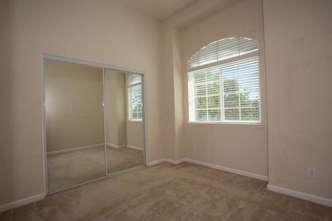 Building Photo - 758 Bonita Ave