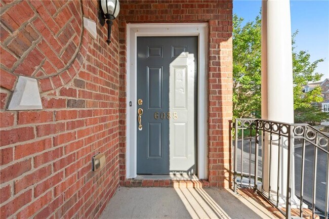 Building Photo - 6088 Kearny Ln