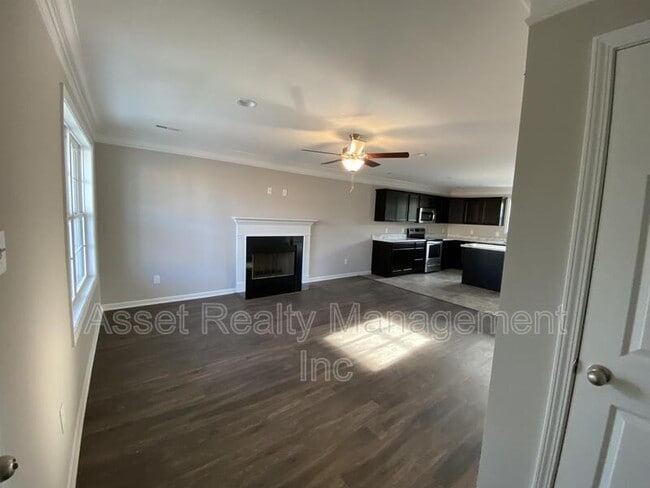 Building Photo - 8205 Zodiac Ln
