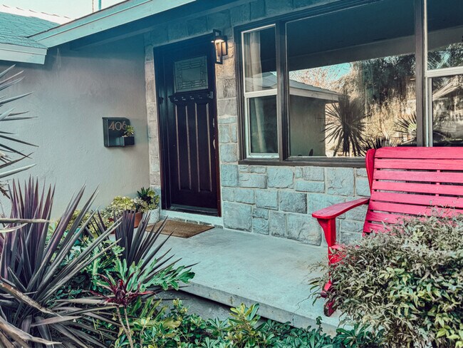 Foto del edificio - 406 S Irena Ave