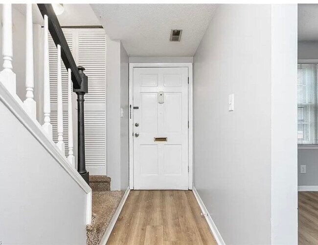 Foto del edificio - 514 Peele St