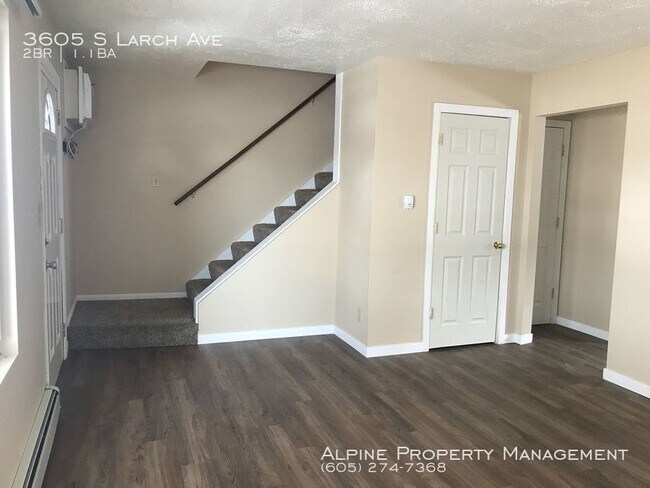 Foto del edificio - 2 Bed/1.5 Bath Townhome For Rent!!