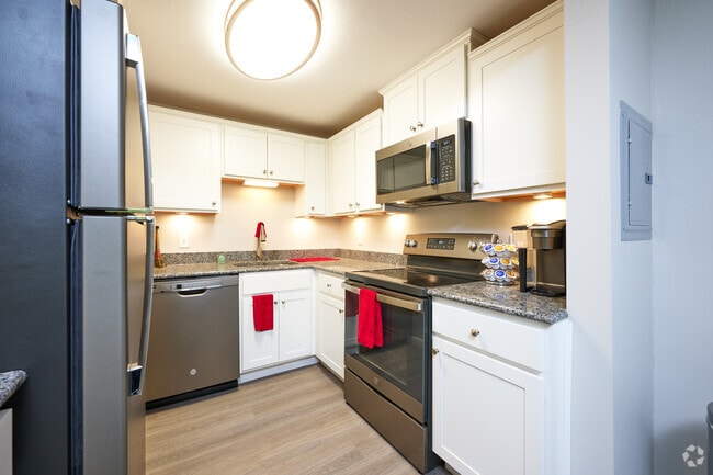 Building Photo - Winkworth Apartment Homes
