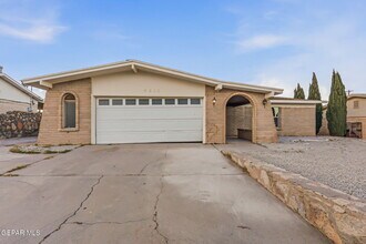 Building Photo - 4613 Sun Valley Dr