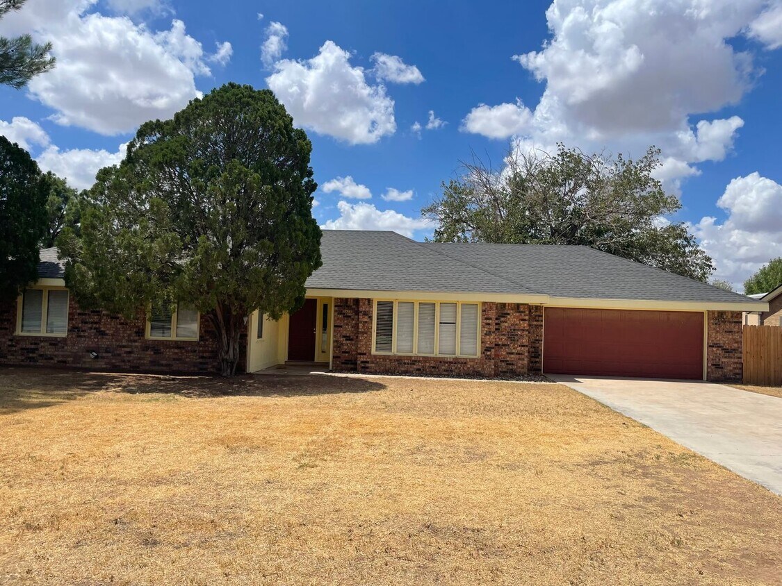 BACK ON THE MARKET!!! Large Ranch Style R... - BACK ON THE MARKET!!!  Large Ranch Style R...