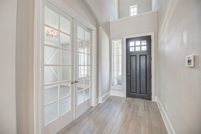 Foto del edificio - 67 Springtime Creek Dr