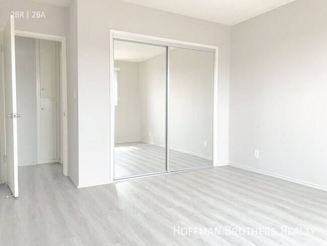 Foto del edificio - 1640 Barry Ave