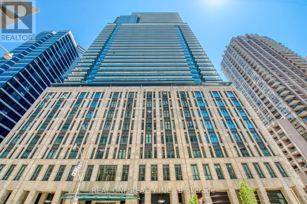 Primary Photo - 955-3955 Bay St.